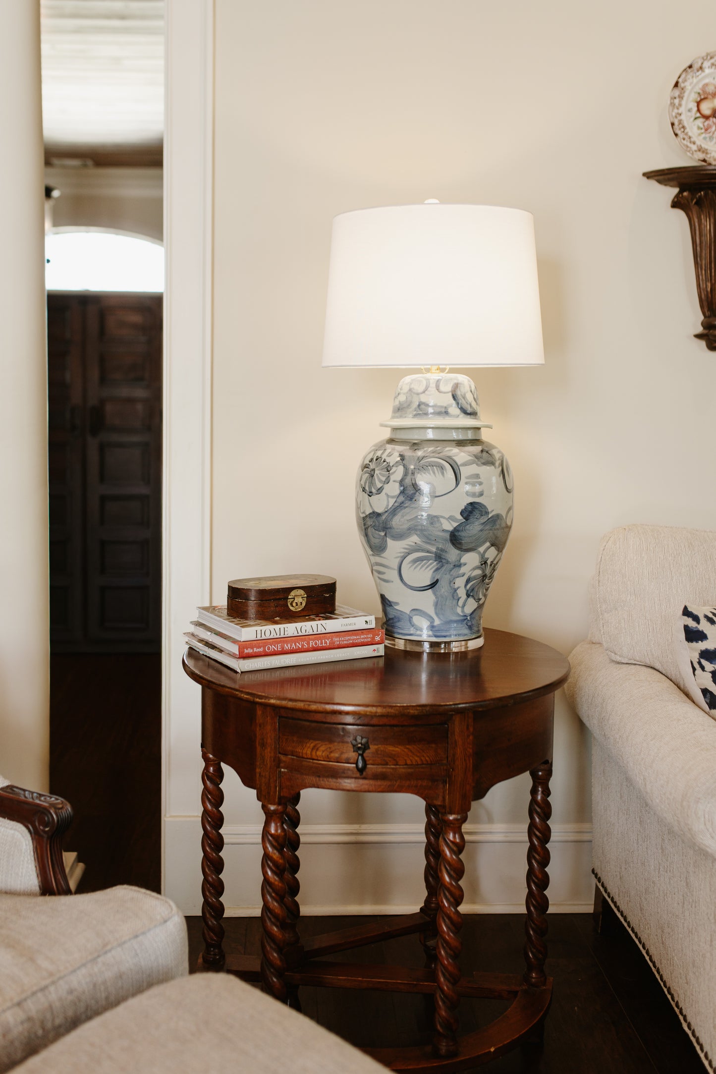 Bettye Blue Table Lamp (34")